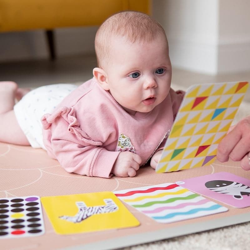 Farbige sensorische Karteikarten für Babys ab 3 Monaten