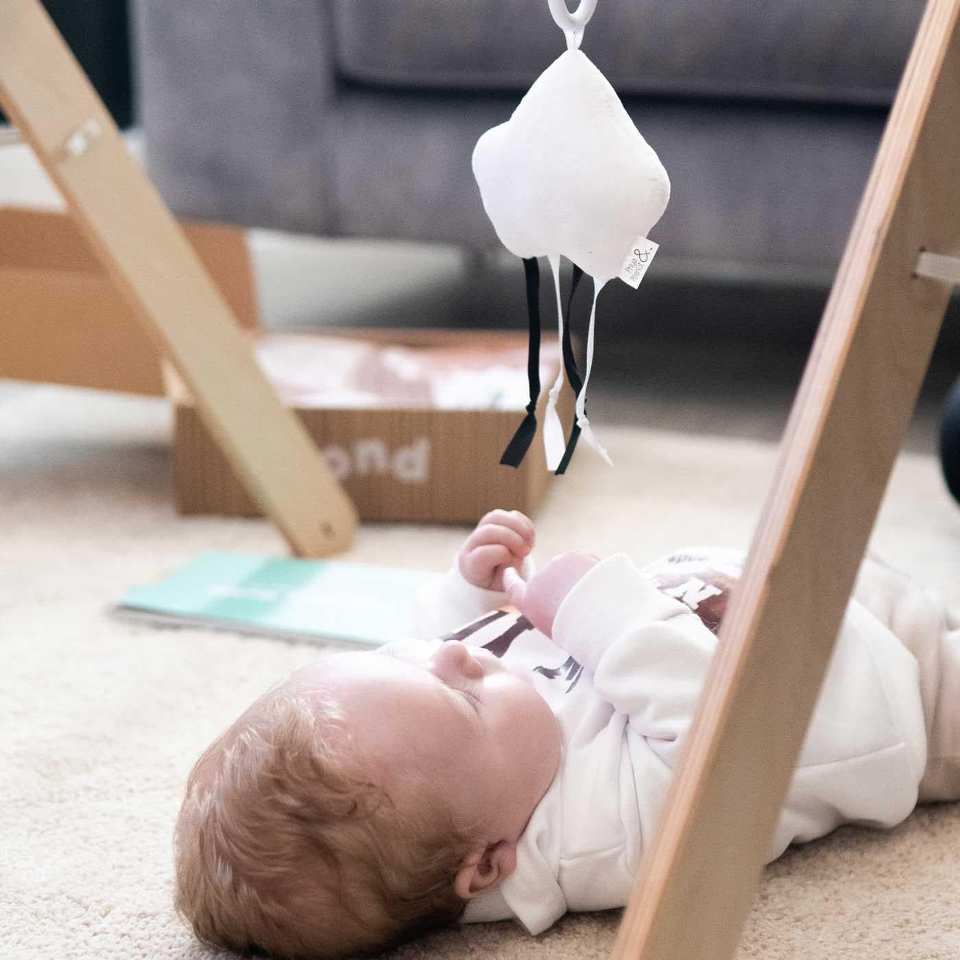 Wolkenbaby Bandspielzeug